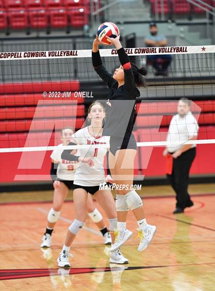 Thumbnail 1 in Marcus @ Coppell photogallery.