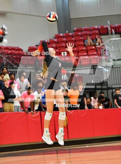 Thumbnail 2 in Marcus @ Coppell photogallery.