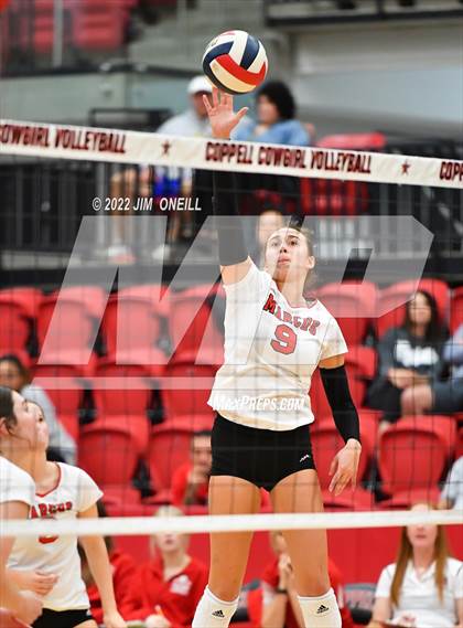 Thumbnail 2 in Marcus @ Coppell photogallery.