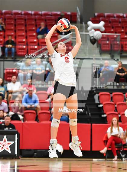 Thumbnail 2 in Marcus @ Coppell photogallery.