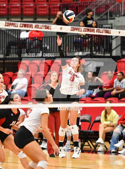 Thumbnail 3 in Marcus @ Coppell photogallery.