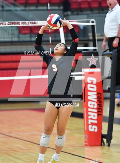Thumbnail 2 in Marcus @ Coppell photogallery.