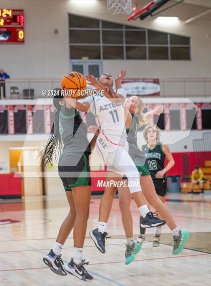 Thumbnail 2 in Montgomery vs. Sage Creek (CIF SDS Division 3 Championship) photogallery.