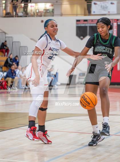 Thumbnail 3 in Montgomery vs. Sage Creek (CIF SDS Division 3 Championship) photogallery.