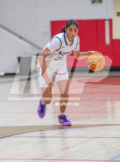 Thumbnail 2 in Montgomery vs. Sage Creek (CIF SDS Division 3 Championship) photogallery.