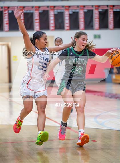 Thumbnail 3 in Montgomery vs. Sage Creek (CIF SDS Division 3 Championship) photogallery.