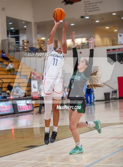 Thumbnail 3 in Montgomery vs. Sage Creek (CIF SDS Division 3 Championship) photogallery.