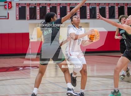 Thumbnail 2 in Montgomery vs. Sage Creek (CIF SDS Division 3 Championship) photogallery.