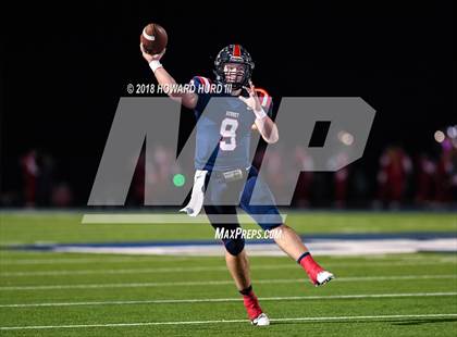 Thumbnail 2 in Glen Rose vs. Aubrey (UIL 4A Division 2 Bi-District Playoff) photogallery.