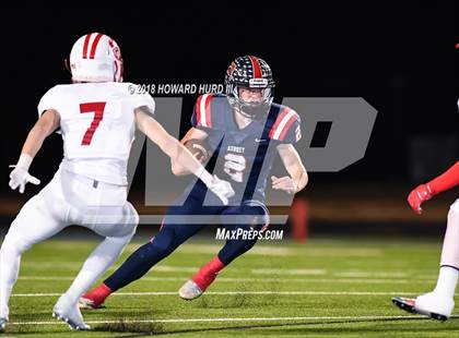 Thumbnail 1 in Glen Rose vs. Aubrey (UIL 4A Division 2 Bi-District Playoff) photogallery.