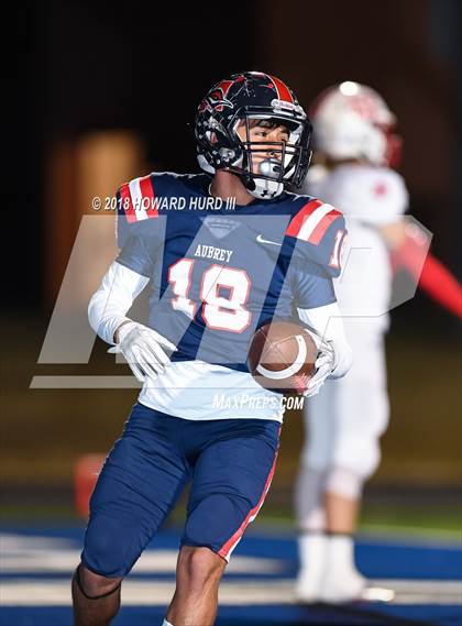 Thumbnail 2 in Glen Rose vs. Aubrey (UIL 4A Division 2 Bi-District Playoff) photogallery.