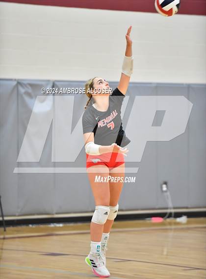 Thumbnail 3 in Memorial vs. A&M Consolidated (KISD/CFISD Tournament) photogallery.