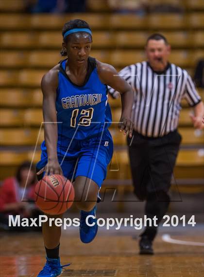 Thumbnail 2 in Fossil Ridge vs. Grandview (CHSAA 5A Semifinal) photogallery.