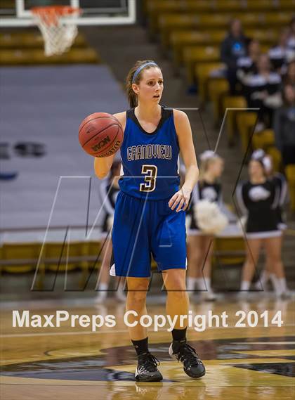 Thumbnail 3 in Fossil Ridge vs. Grandview (CHSAA 5A Semifinal) photogallery.
