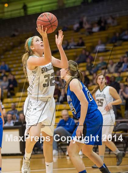 Thumbnail 2 in Fossil Ridge vs. Grandview (CHSAA 5A Semifinal) photogallery.
