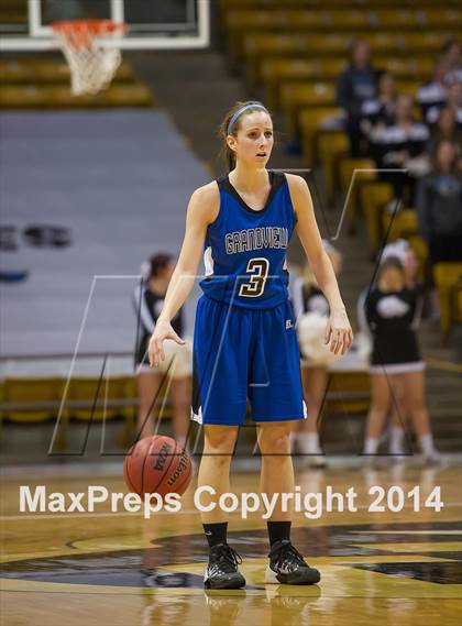 Thumbnail 1 in Fossil Ridge vs. Grandview (CHSAA 5A Semifinal) photogallery.
