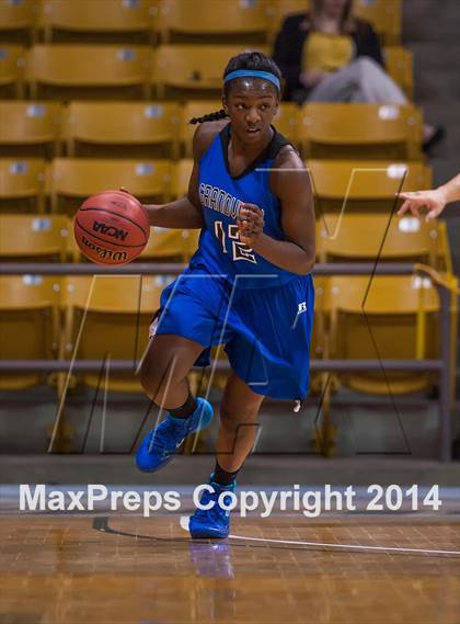 Thumbnail 2 in Fossil Ridge vs. Grandview (CHSAA 5A Semifinal) photogallery.