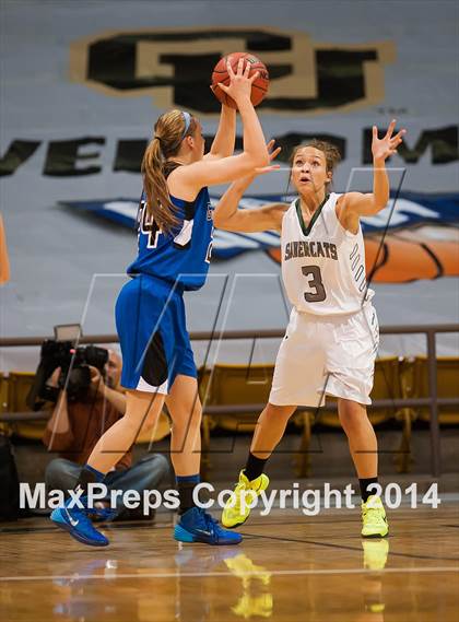 Thumbnail 2 in Fossil Ridge vs. Grandview (CHSAA 5A Semifinal) photogallery.