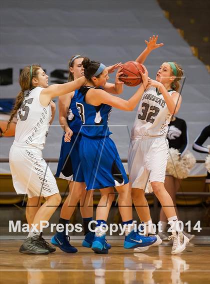 Thumbnail 3 in Fossil Ridge vs. Grandview (CHSAA 5A Semifinal) photogallery.