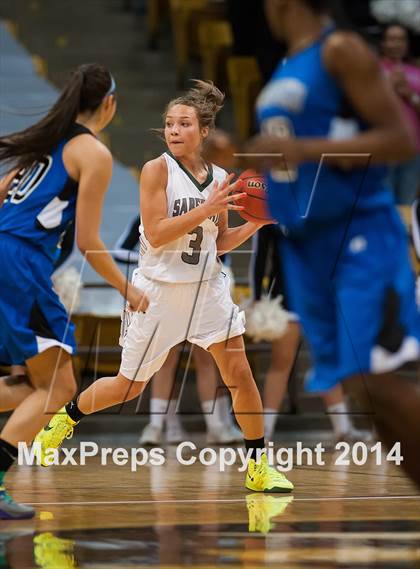 Thumbnail 3 in Fossil Ridge vs. Grandview (CHSAA 5A Semifinal) photogallery.