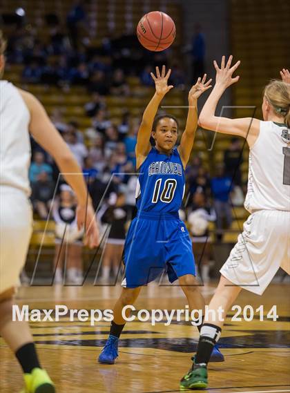 Thumbnail 1 in Fossil Ridge vs. Grandview (CHSAA 5A Semifinal) photogallery.