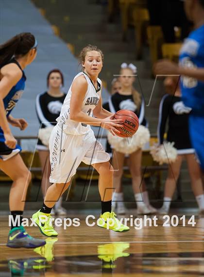 Thumbnail 1 in Fossil Ridge vs. Grandview (CHSAA 5A Semifinal) photogallery.