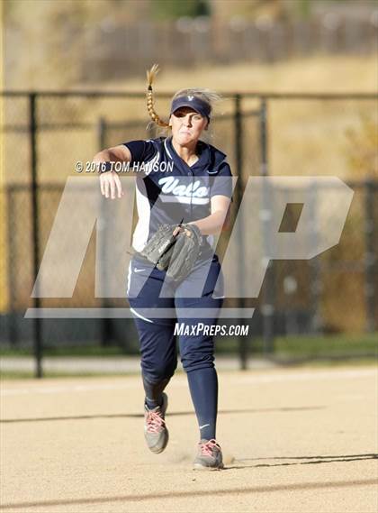Thumbnail 3 in Valor Christian vs. Silver Creek (CHSAA 4A Quarterfinal) photogallery.