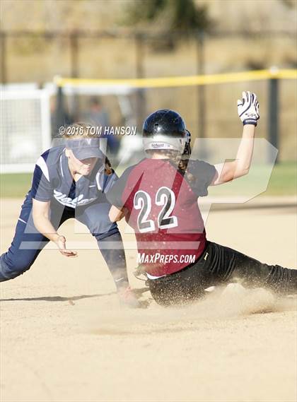 Thumbnail 1 in Valor Christian vs. Silver Creek (CHSAA 4A Quarterfinal) photogallery.