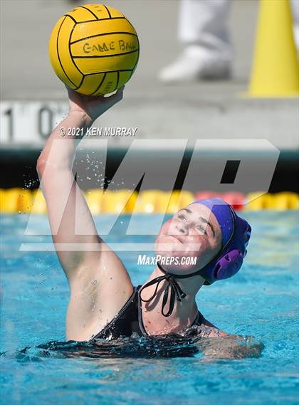Thumbnail 2 in College Park vs. Woodcreek photogallery.