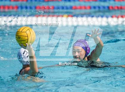 Thumbnail 1 in College Park vs. Woodcreek photogallery.