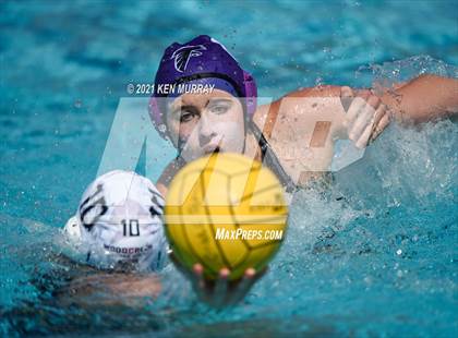 Thumbnail 2 in College Park vs. Woodcreek photogallery.