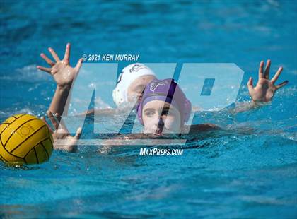 Thumbnail 2 in College Park vs. Woodcreek photogallery.