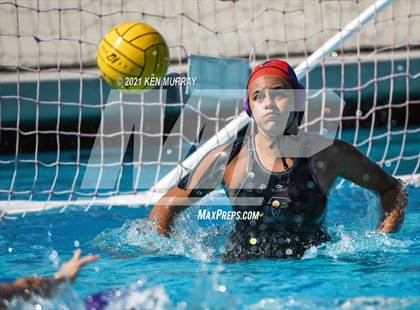Thumbnail 3 in College Park vs. Woodcreek photogallery.