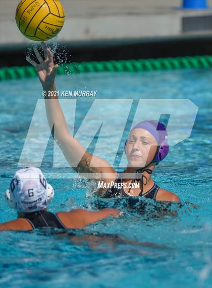 Thumbnail 3 in College Park vs. Woodcreek photogallery.