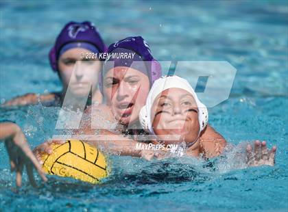 Thumbnail 1 in College Park vs. Woodcreek photogallery.