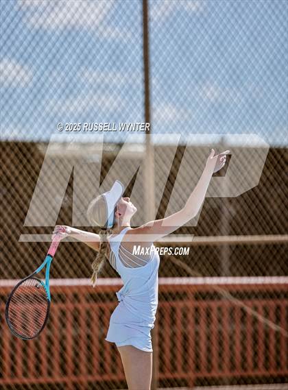 Thumbnail 2 in Desert Mountain vs. Liberty (AIA Division I Team Round 1) photogallery.