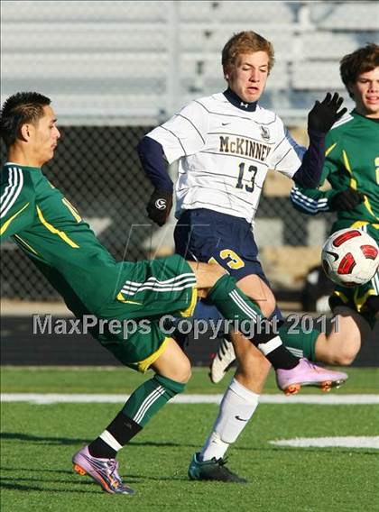 Thumbnail 3 in Newman Smith vs McKinney (Iron Bridge Classic) photogallery.