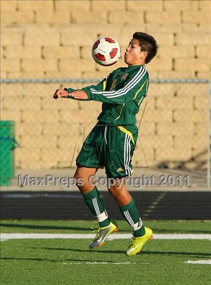 Thumbnail 2 in Newman Smith vs McKinney (Iron Bridge Classic) photogallery.