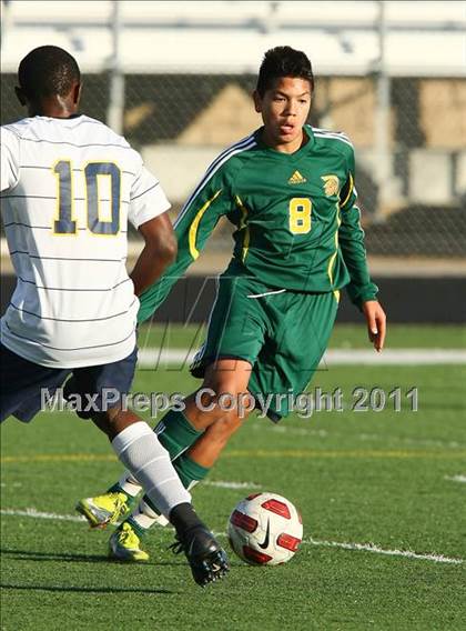 Thumbnail 1 in Newman Smith vs McKinney (Iron Bridge Classic) photogallery.