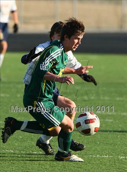 Thumbnail 3 in Newman Smith vs McKinney (Iron Bridge Classic) photogallery.