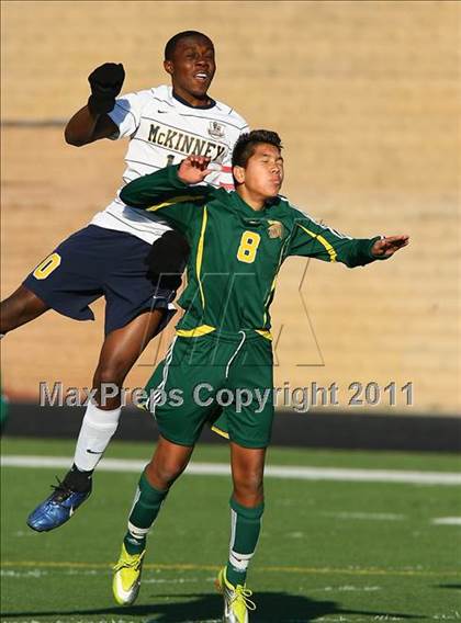 Thumbnail 3 in Newman Smith vs McKinney (Iron Bridge Classic) photogallery.