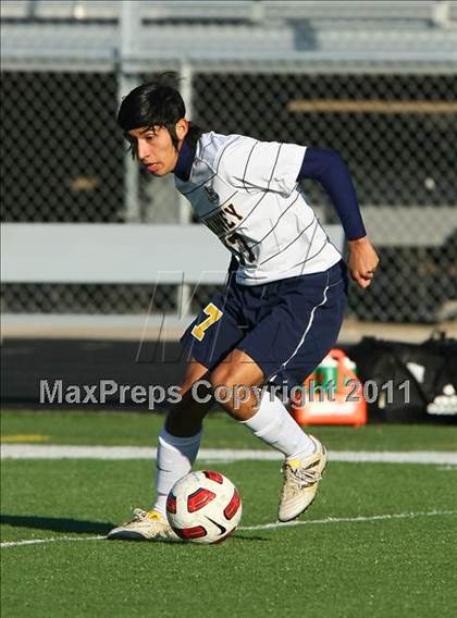 Thumbnail 2 in Newman Smith vs McKinney (Iron Bridge Classic) photogallery.