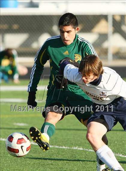 Thumbnail 3 in Newman Smith vs McKinney (Iron Bridge Classic) photogallery.