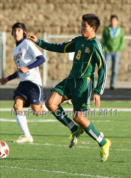 Thumbnail 2 in Newman Smith vs McKinney (Iron Bridge Classic) photogallery.