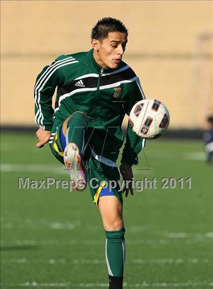 Thumbnail 1 in Newman Smith vs McKinney (Iron Bridge Classic) photogallery.