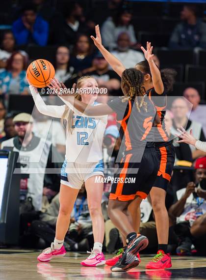 Thumbnail 2 in North Pitt vs East Burke (NCHSAA 2A Final) photogallery.