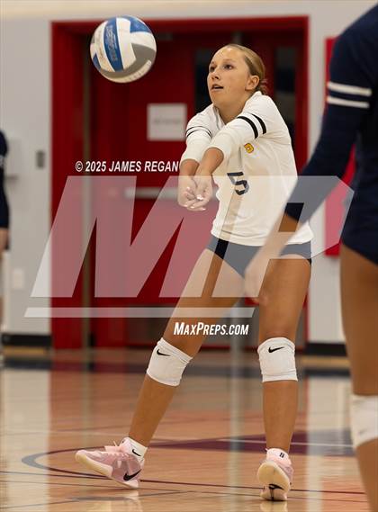 Thumbnail 2 in Soquel @ Hillsdale photogallery.