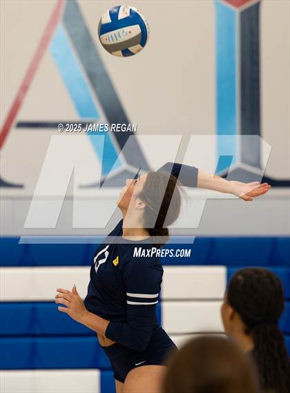 Thumbnail 2 in Soquel @ Hillsdale photogallery.