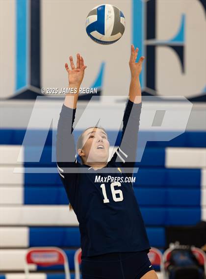 Thumbnail 2 in Soquel @ Hillsdale photogallery.