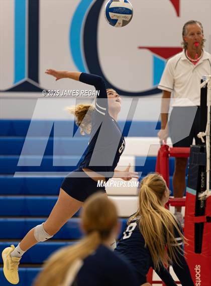 Thumbnail 2 in Soquel @ Hillsdale photogallery.